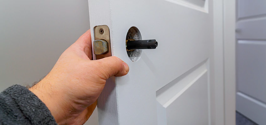 Nighttime Locksmith For Lock Repair in Roseland, CA