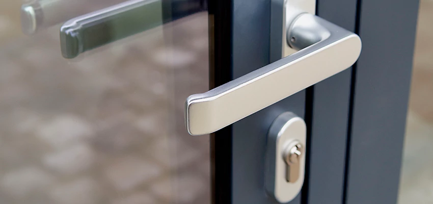 Broken Door Lock Cylinder Repair in Roseland, California