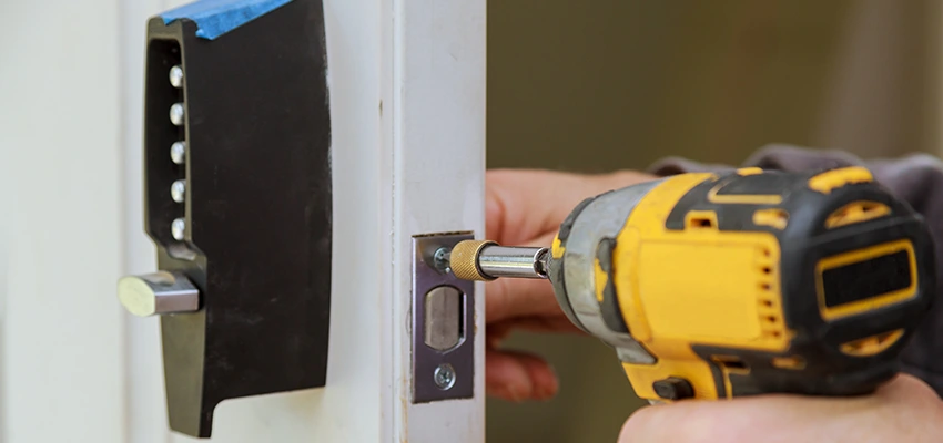 Eviction Locksmith For Key Duplication in Roseland, California