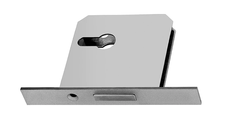 Fix A Deadbolt Door Lock in Roseland, California