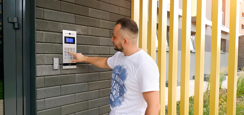 Locksmith Company For Smart Lock System Installation in Roseland, California